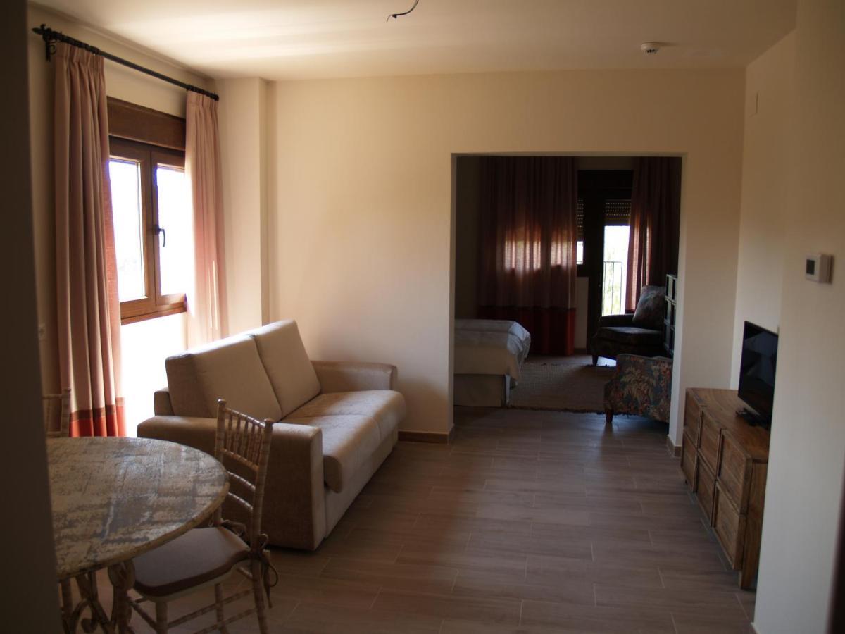 El Balcon De La Vega Otel Pareja Dış mekan fotoğraf